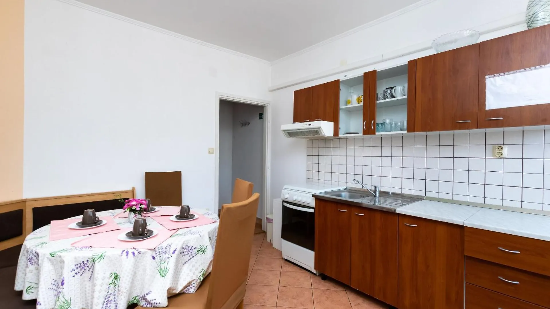 Apartments Antun M Lopar